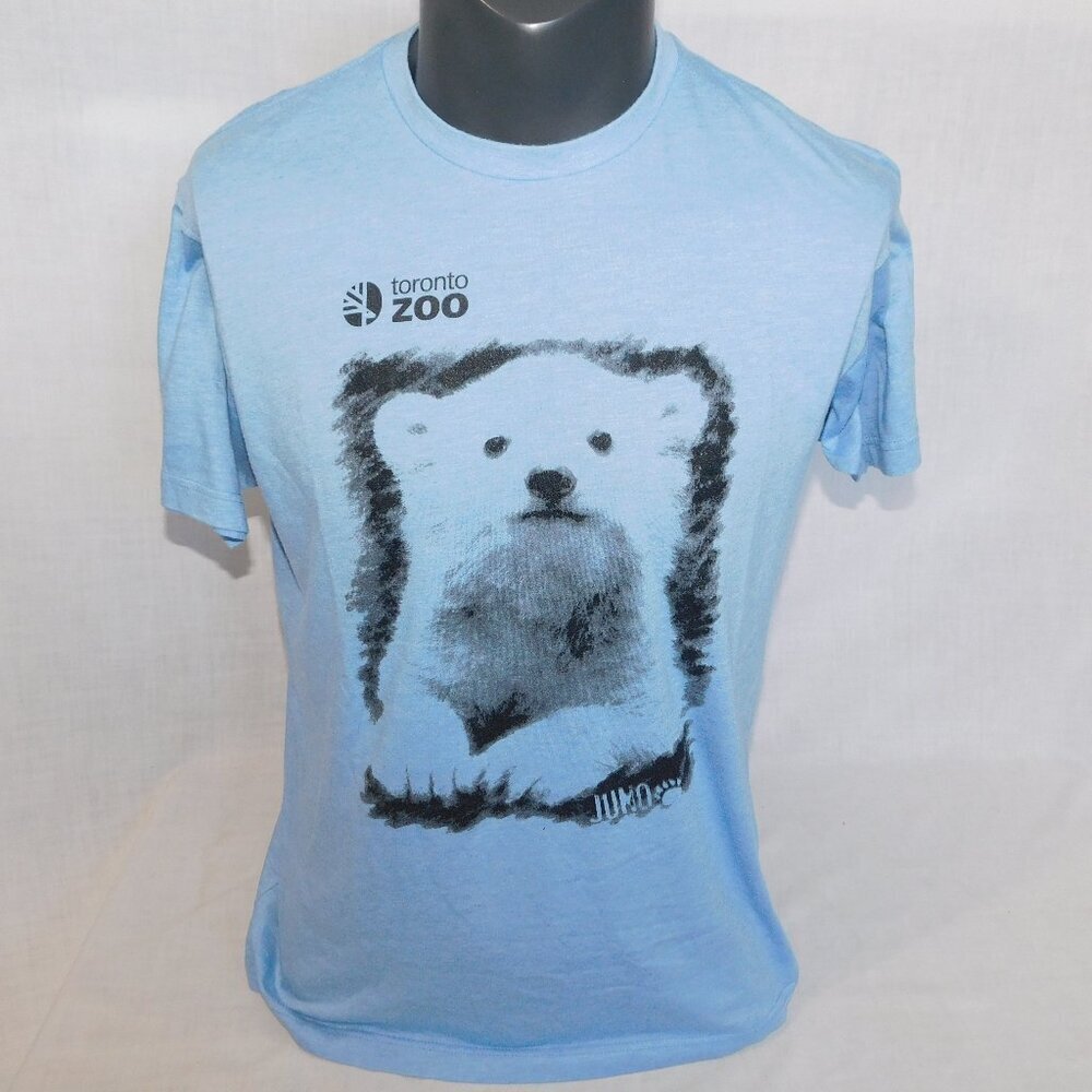 2015 Toronto Zoo Newborn Juno Polar Bear Blue Graphic T Shirt Mens M